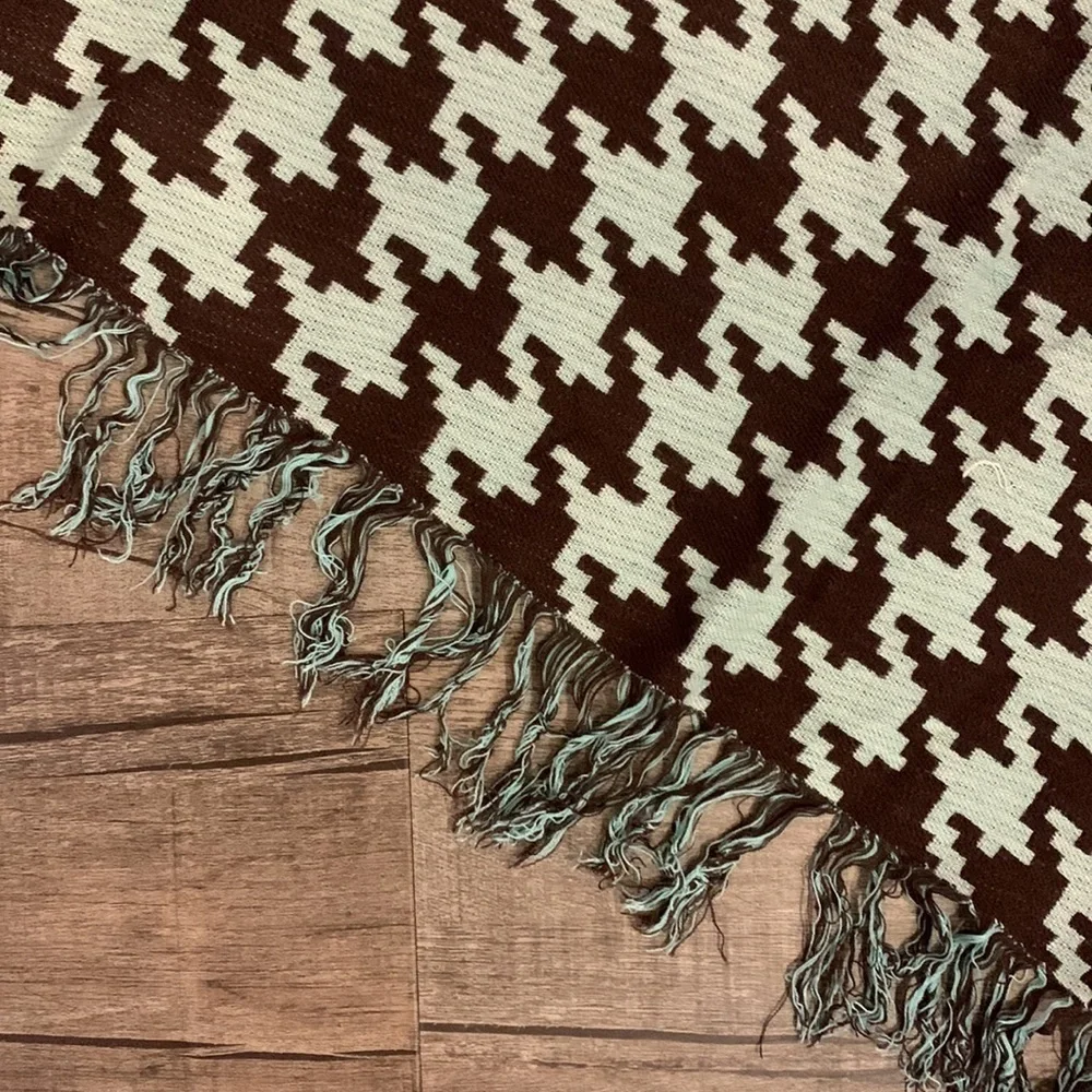 Houndstooth‎ Print Lightweight Throw Blanket